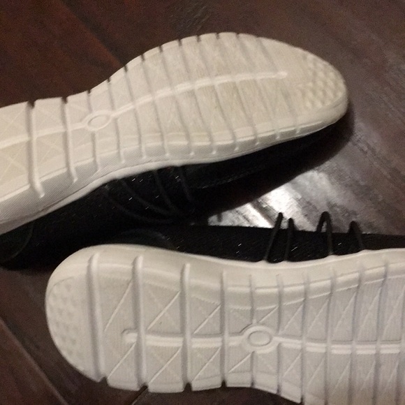 Piper Slip On Shoe Size 3 - Picture 4 of 4